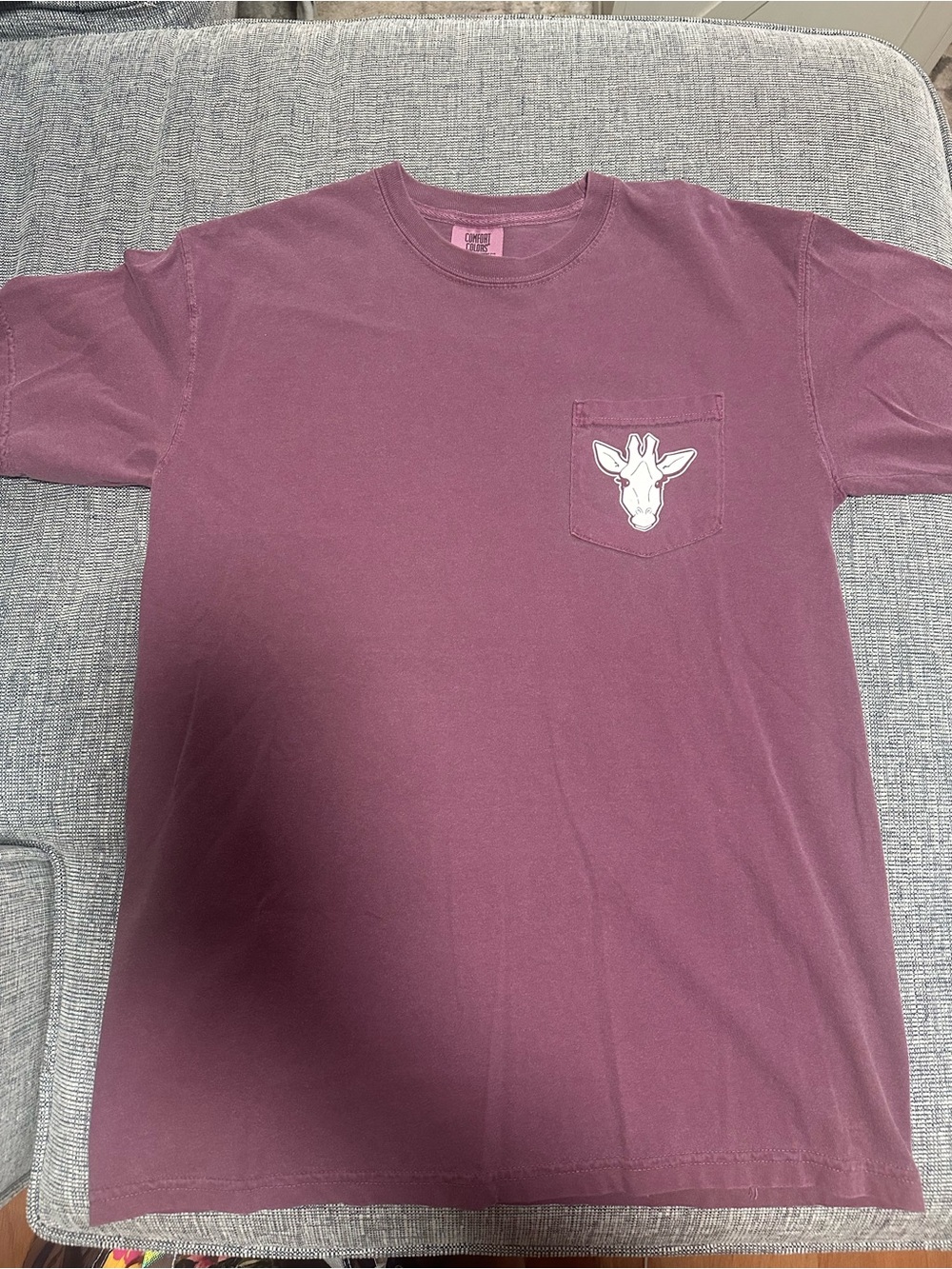 Gigi Raffe Plum Giraffe Short Sleeve Pocket Tee